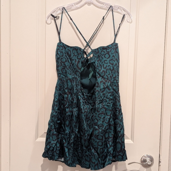 For Love And Lemons Green Wendy Strappy Green Leopard Print Mini Dress Large NWT - Picture 8 of 13